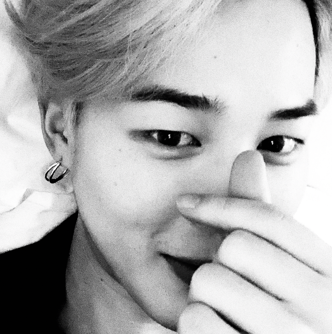 지민 (방탄소년단)의 비하인드 컷