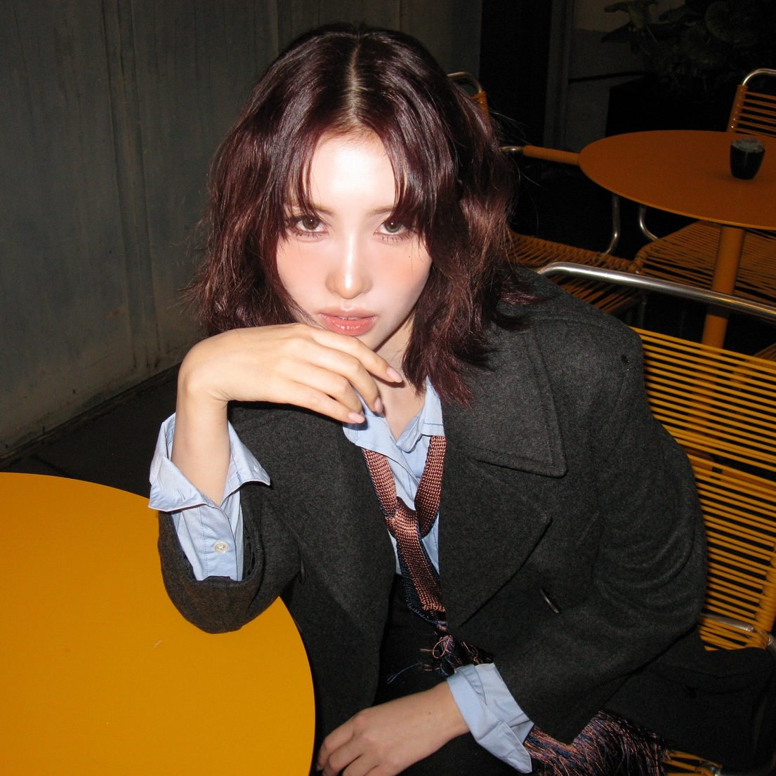 モモ (TWICE)の舞台裏ショット