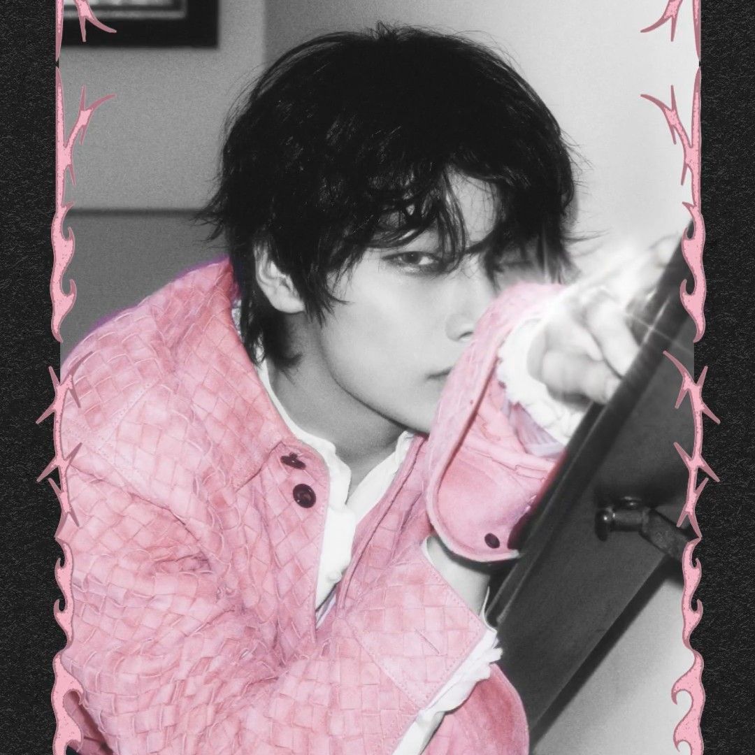 A moment captured by Stray Kids's fan