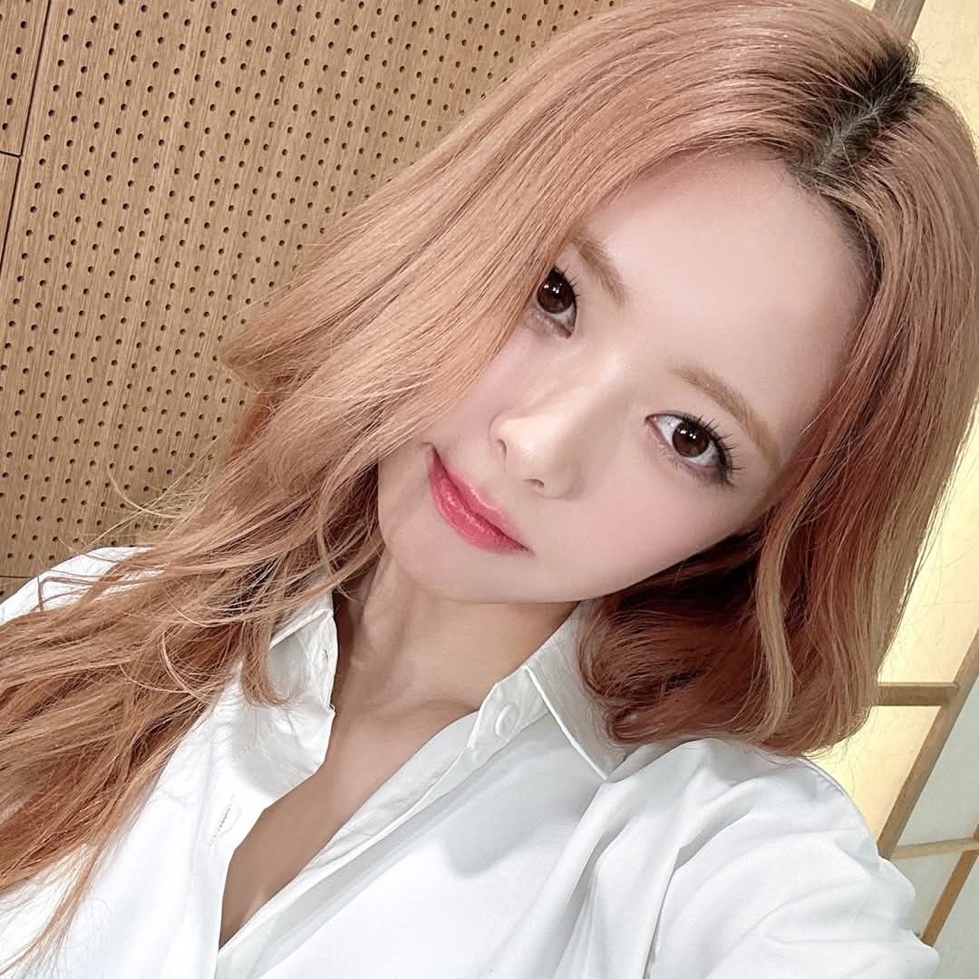 A moment captured by Yuna (ITZY)'s fan