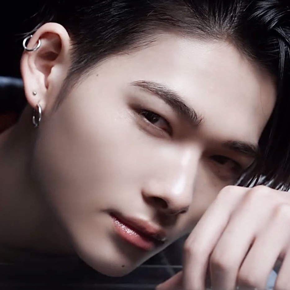 ニキ (ENHYPEN)の最新写真