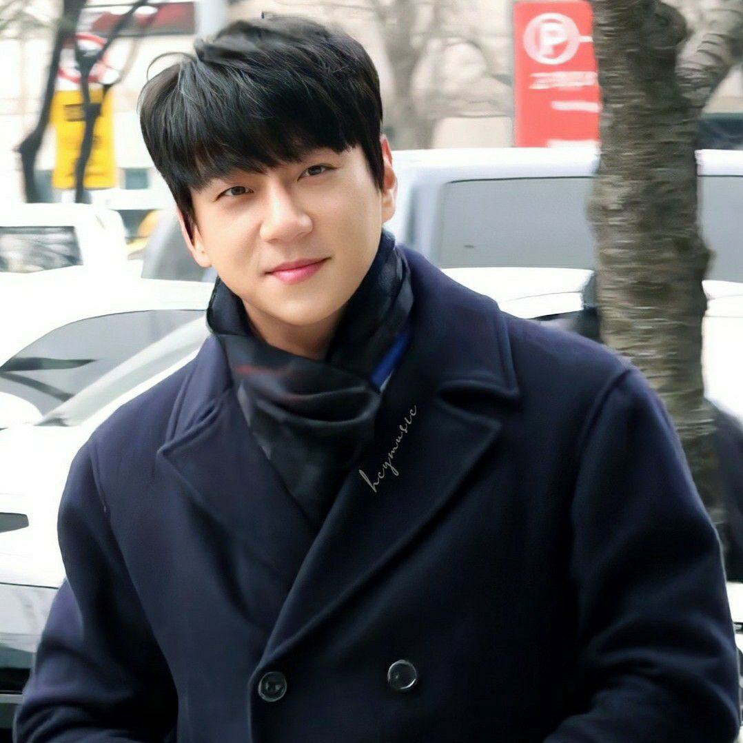 A moment captured by Hwang Chiyeol's fan