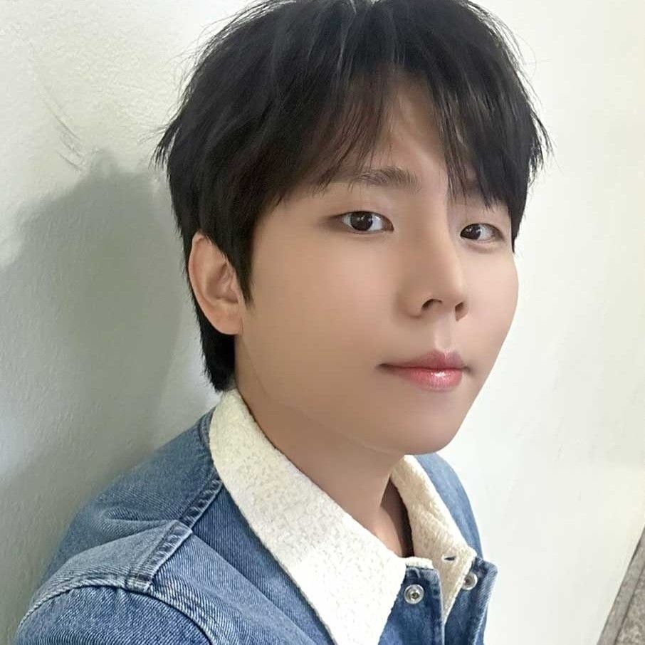 Recent activity shot of Jung Seunghwan