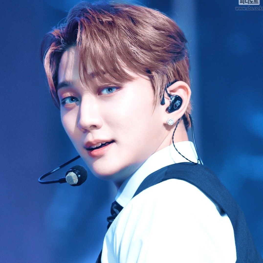 Behind-the-scenes cut of Hong Joochan (GoldenChild)