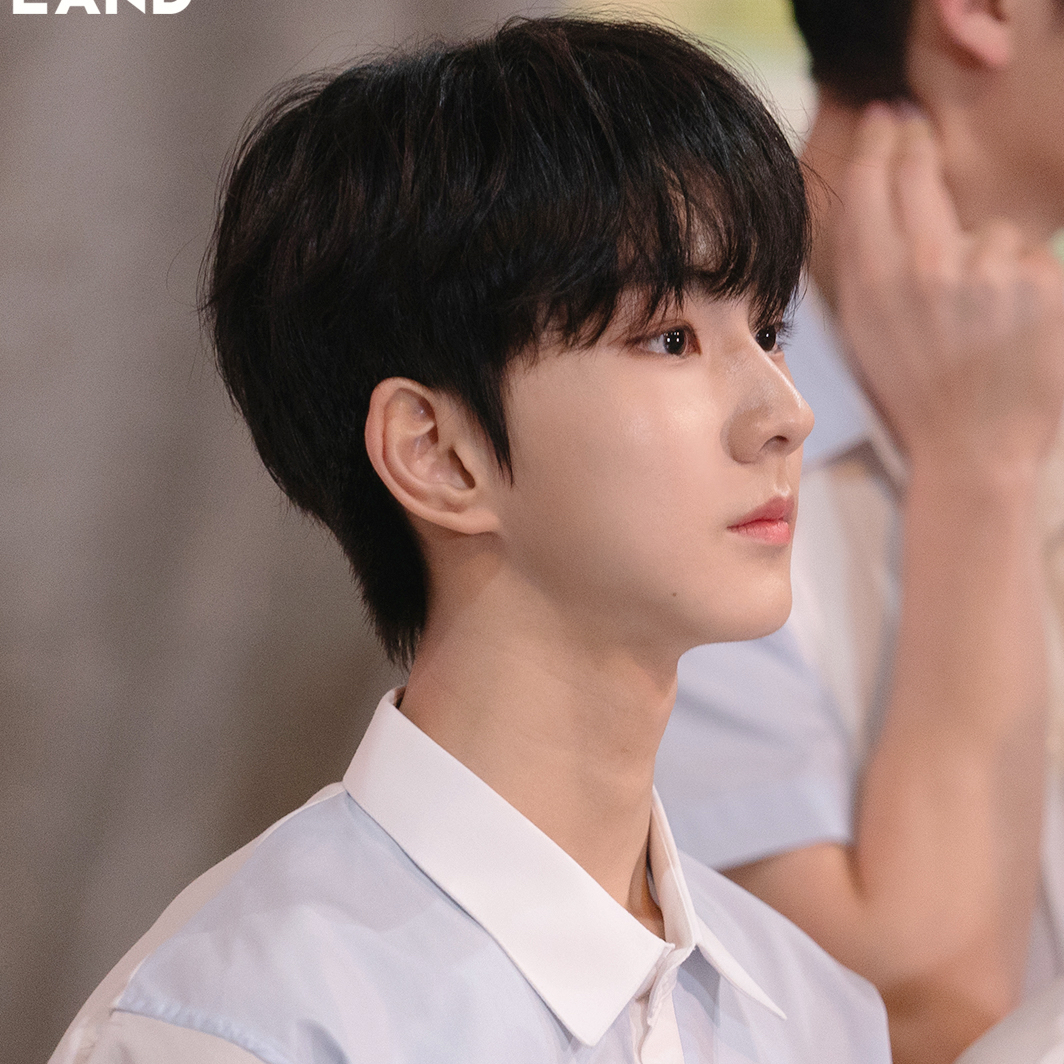 A moment captured by Jungwon (ENHYPEN)'s fan