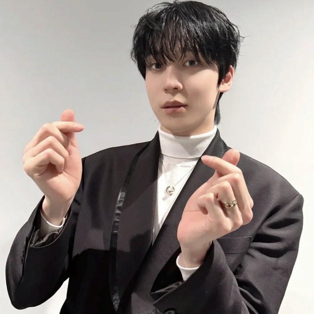 Recent activity shot of Yunho (ATEEZ)