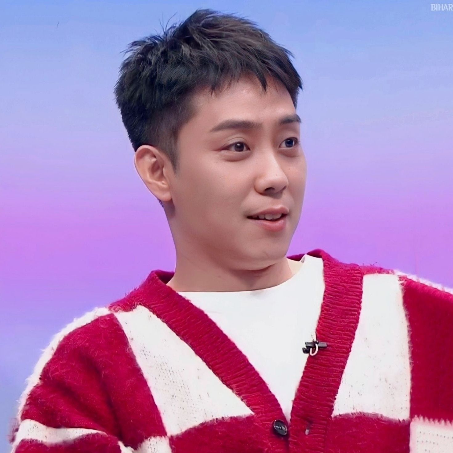 Recent activity shot of Eun Jiwon (SECHSKIES)