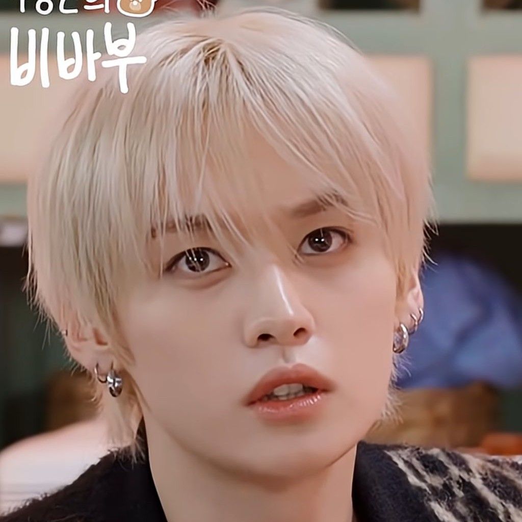 Recent activity shot of Lee Know (Stray Kids)