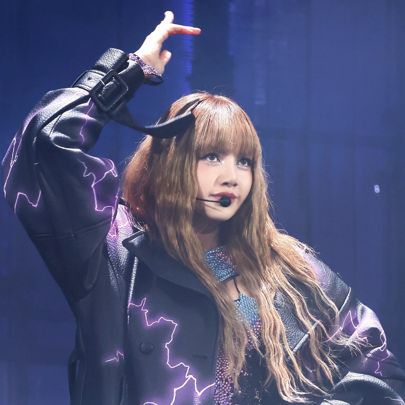 리사 (BLACKPINK)의 비하인드 컷