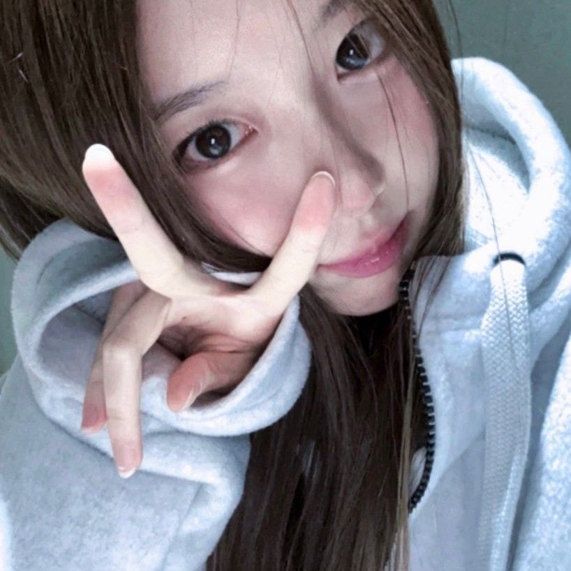 Yunseo (BADVILLAIN)的最新照片