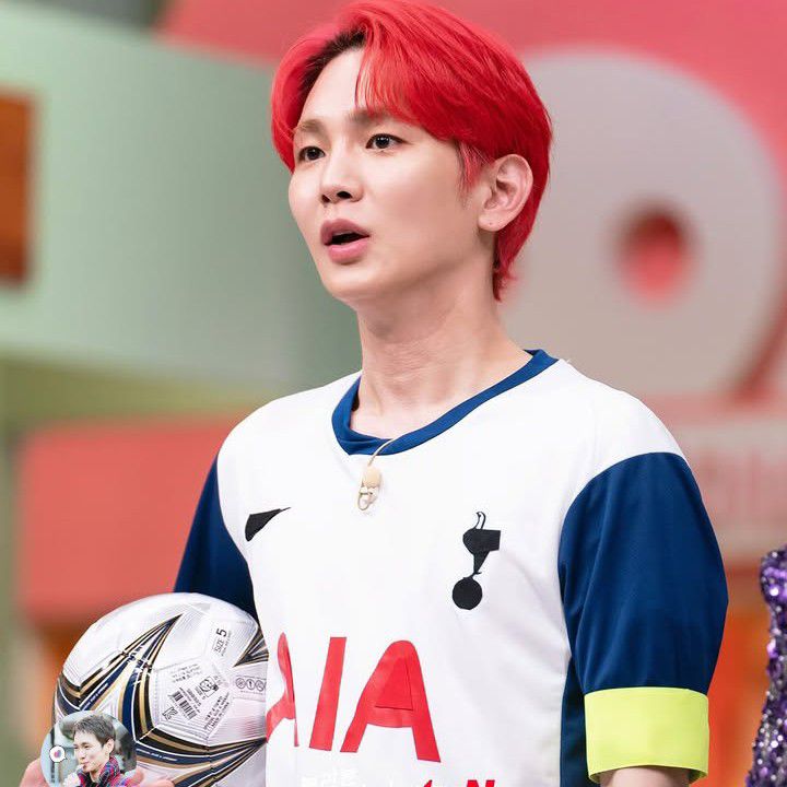 A moment captured by Key (SHINee)'s fan