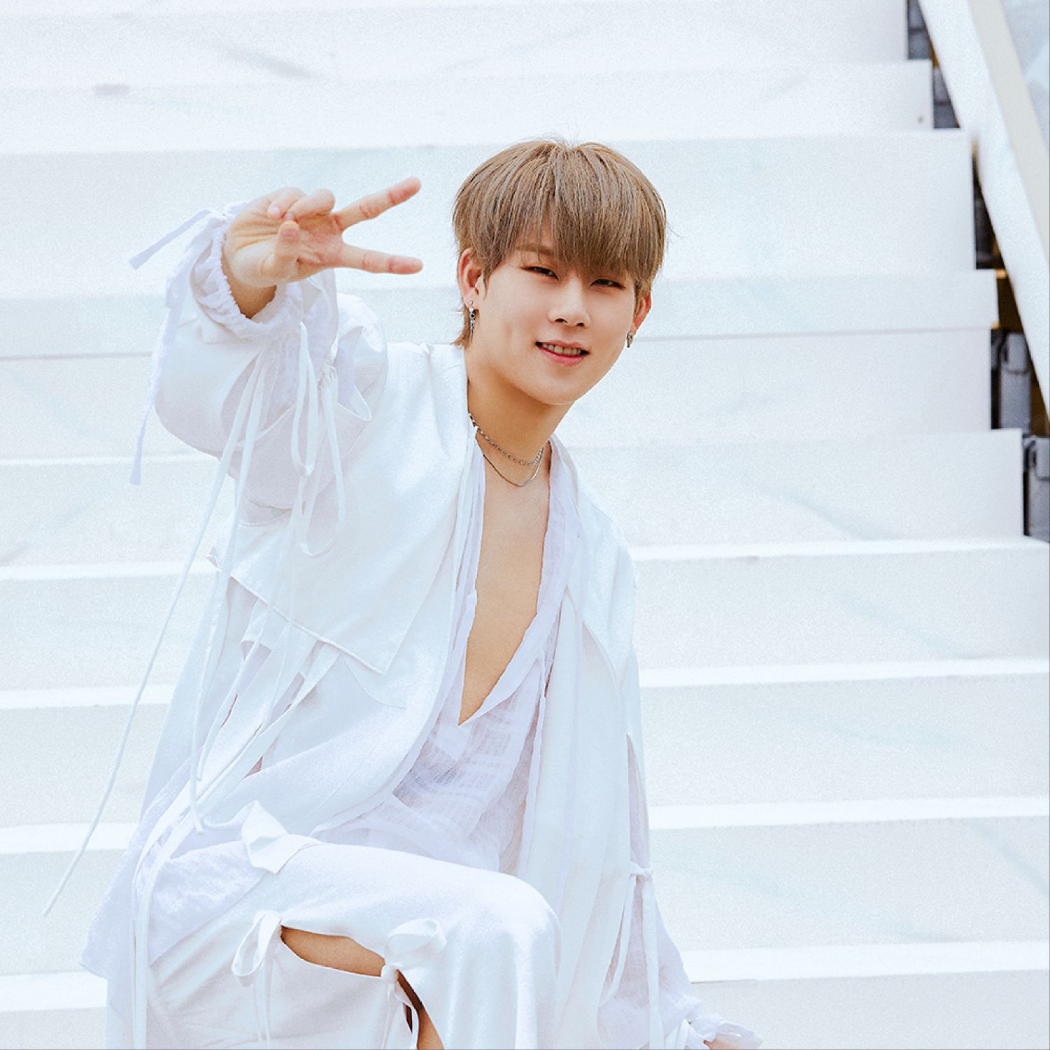 A moment captured by MONSTA X's fan