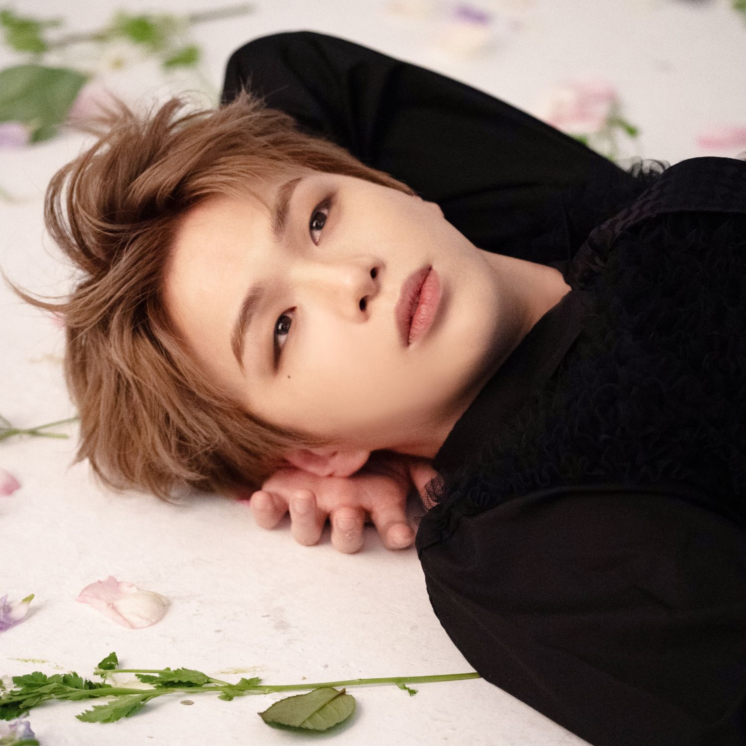 Behind-the-scenes cut of Kang Daniel