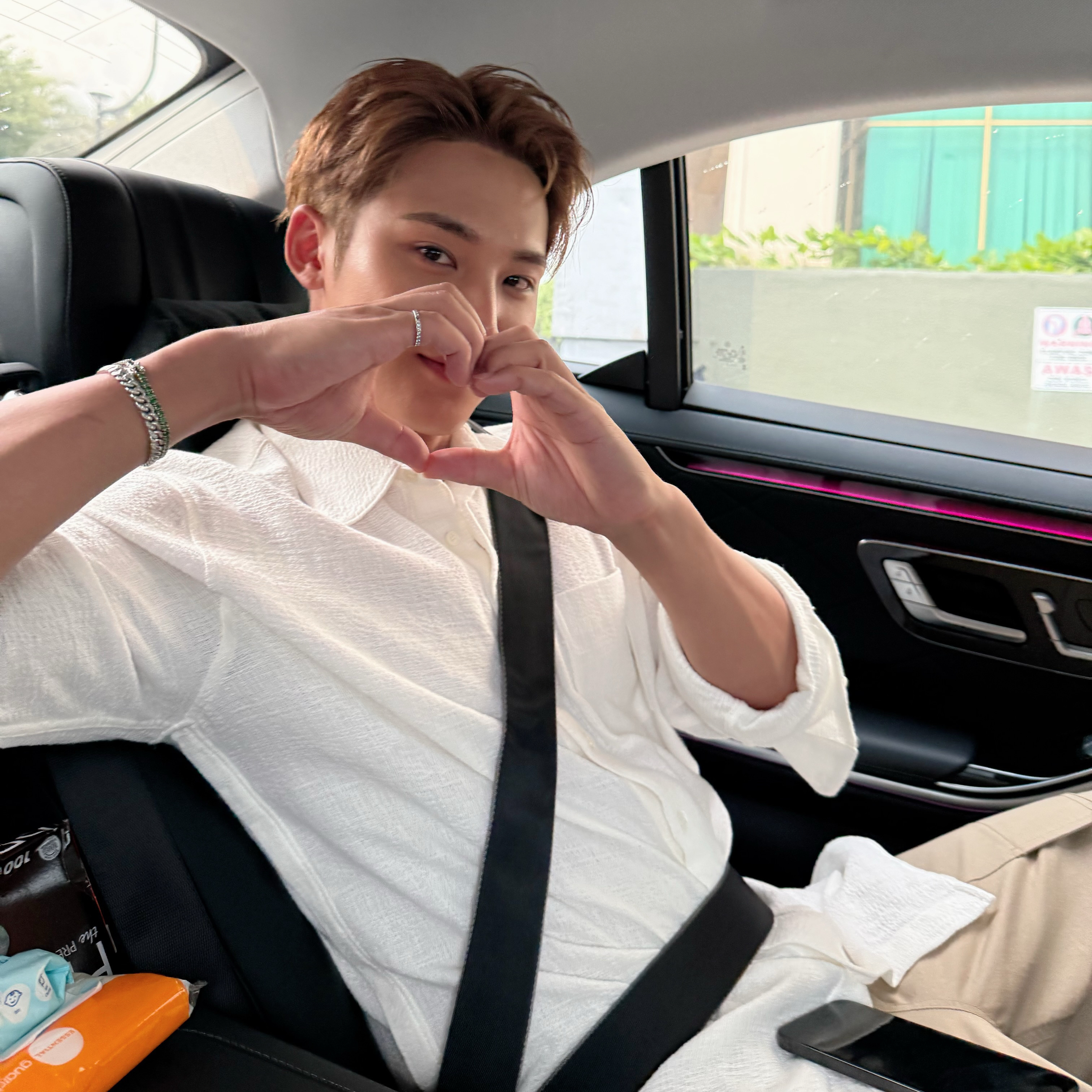 A moment captured by Mingyu (SEVENTEEN)'s fan