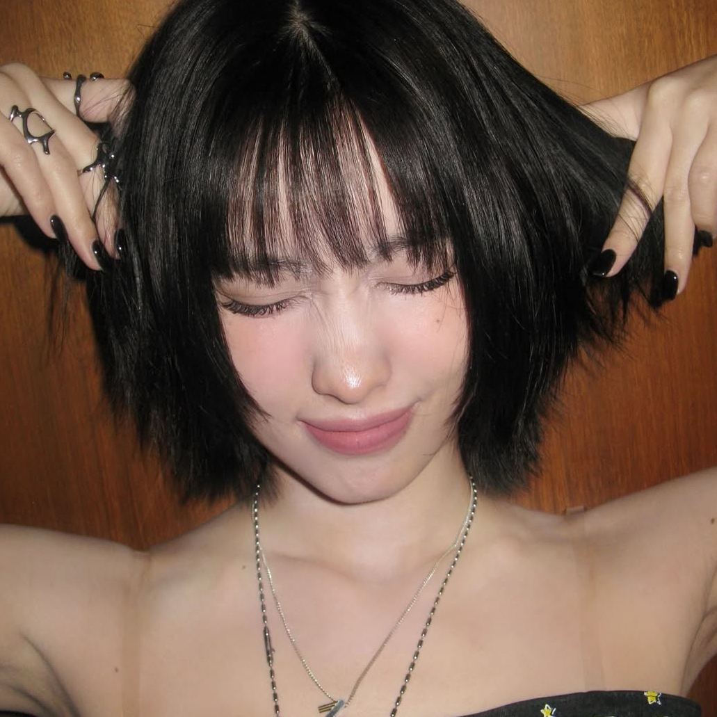 モモ (TWICE)の最近の活動写真