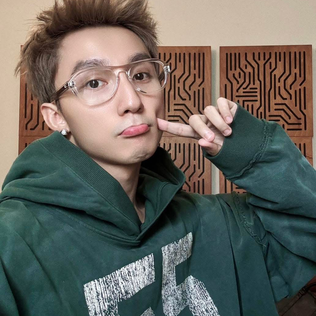 Behind-the-scenes cut of Son Tung M-TP