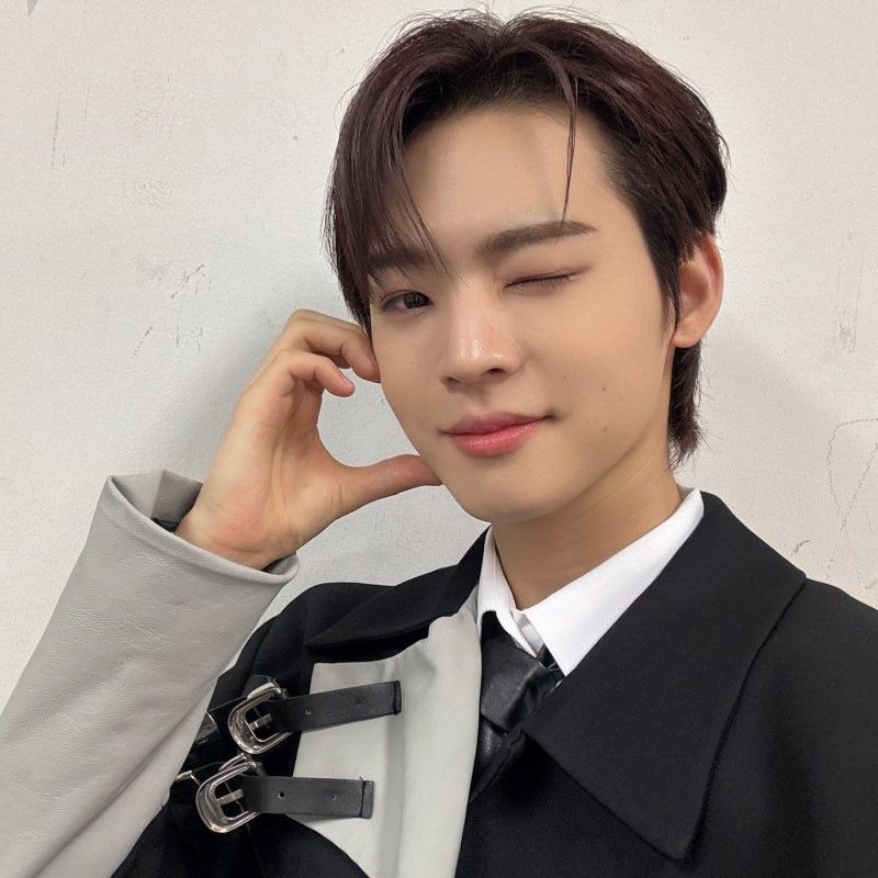 Recent activity shot of Hyojin (ONF)