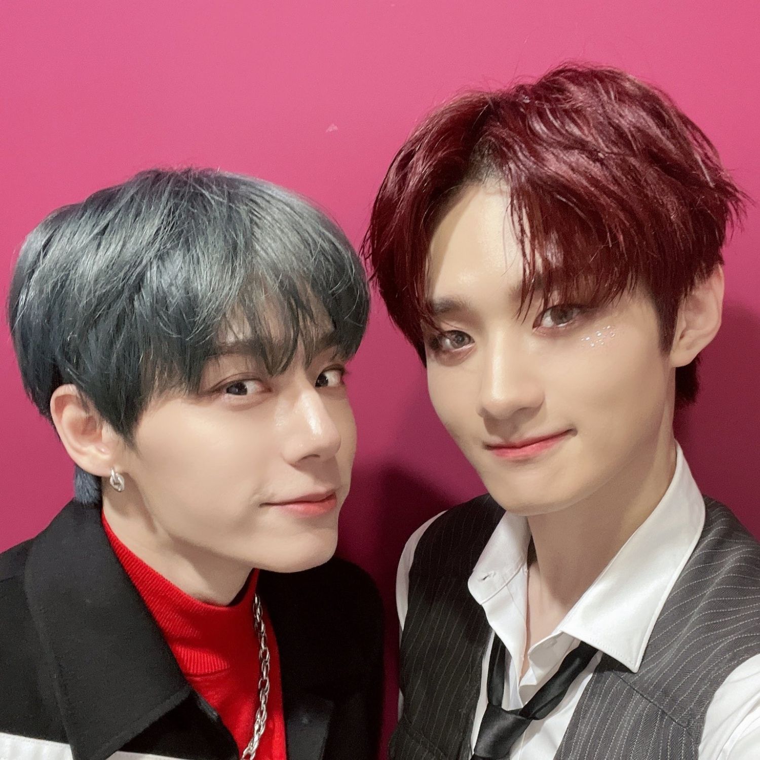 A moment captured by ONEUS's fan