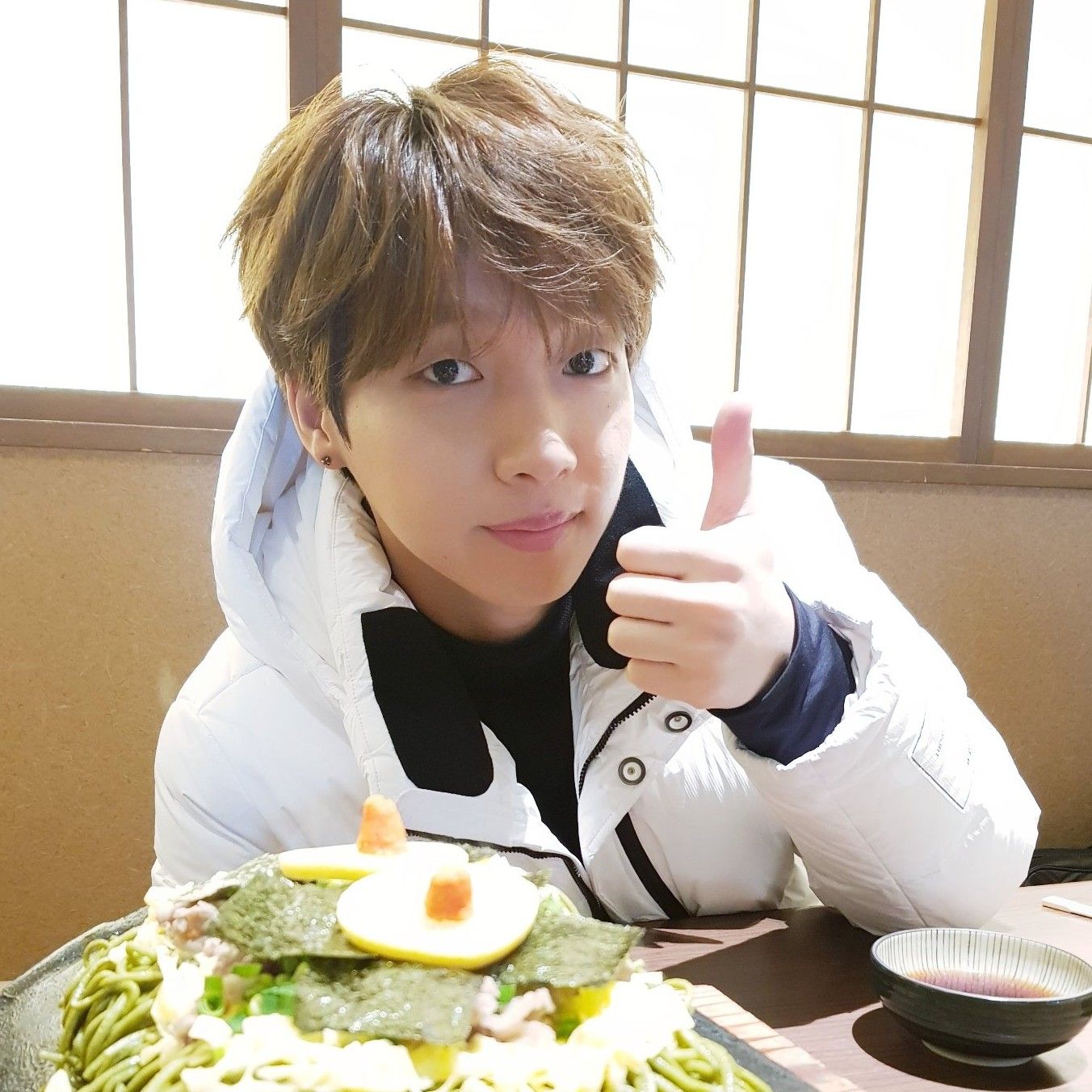 A moment captured by Jeong Sewoon's fan