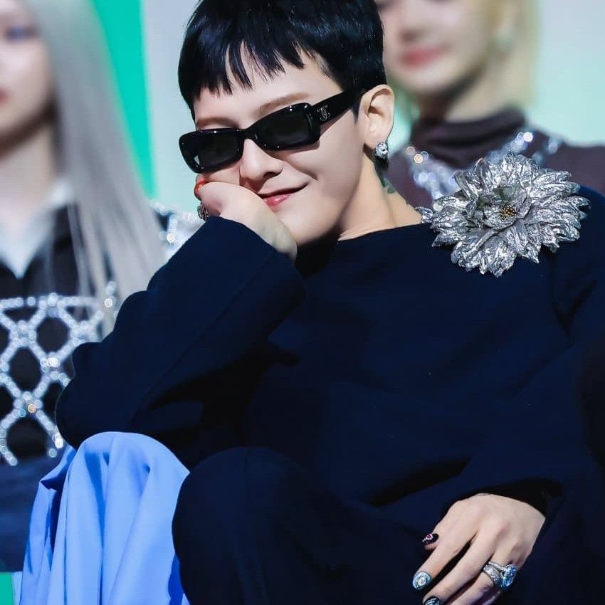 Behind-the-scenes cut of G-DRAGON (BIGBANG)