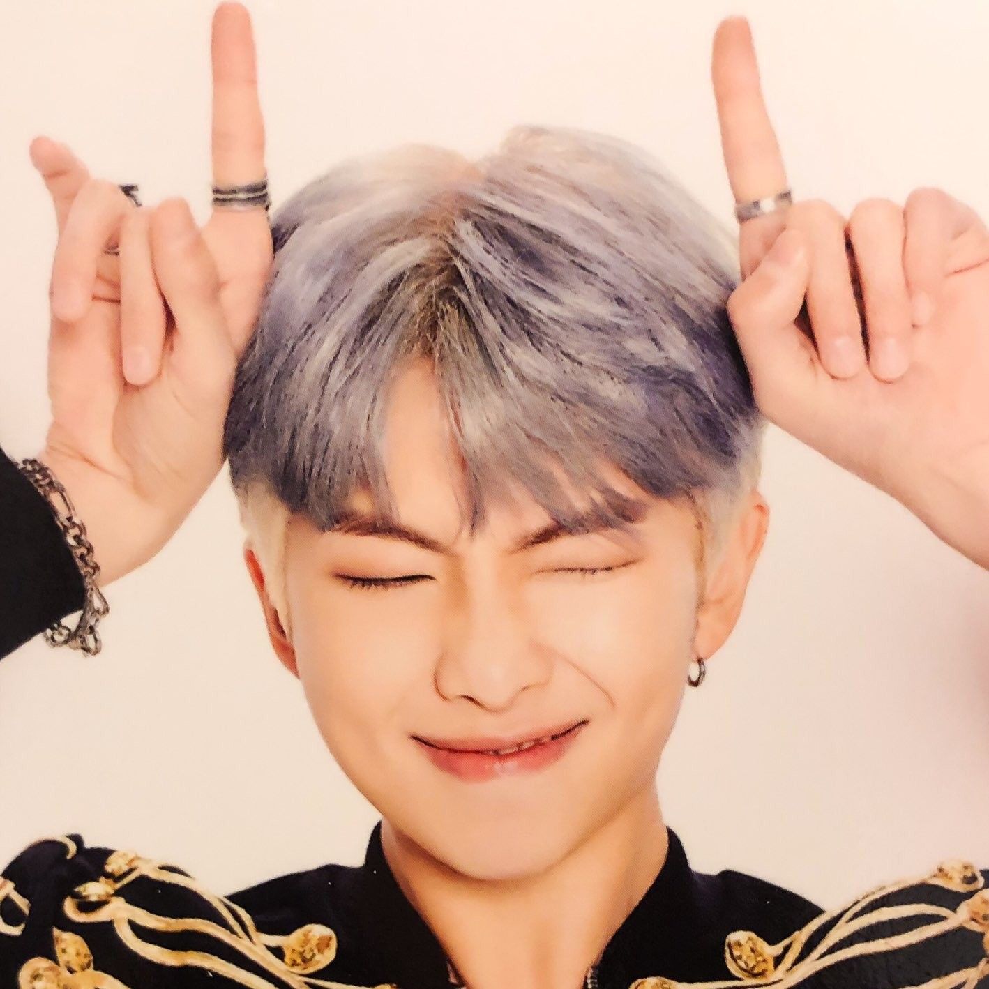 Behind-the-scenes cut of RM (BTS)