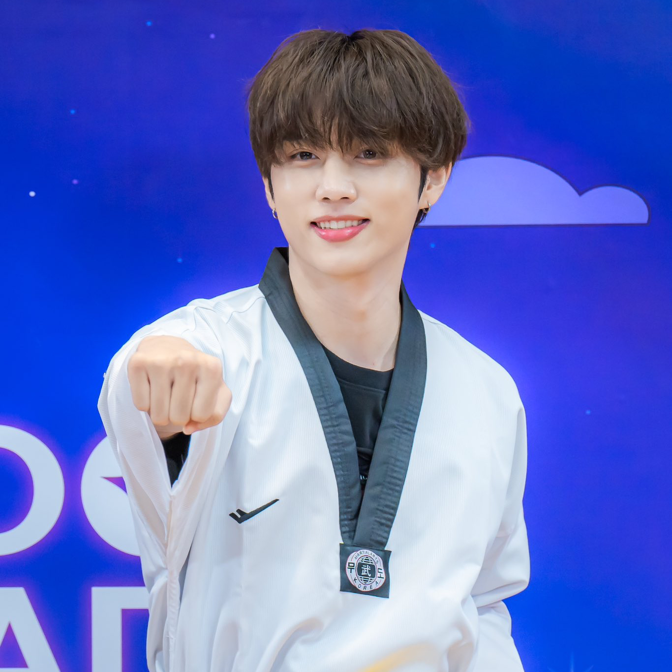 Behind-the-scenes cut of Sunwoo (THE BOYZ)