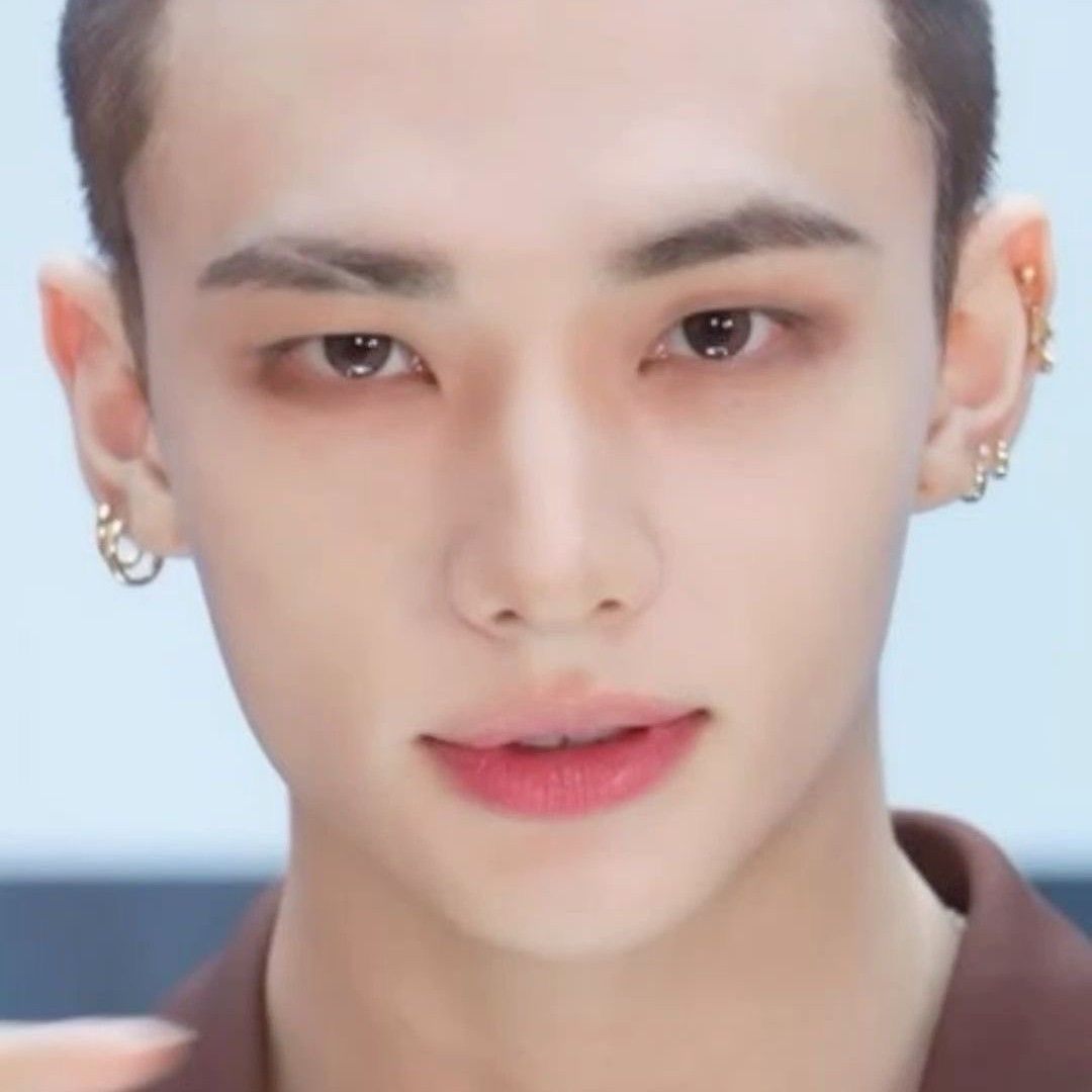 Recent activity shot of Hyunjin (Stray Kids)