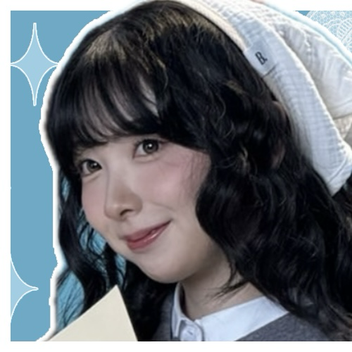 A moment captured by Miihi (NiziU)'s fan