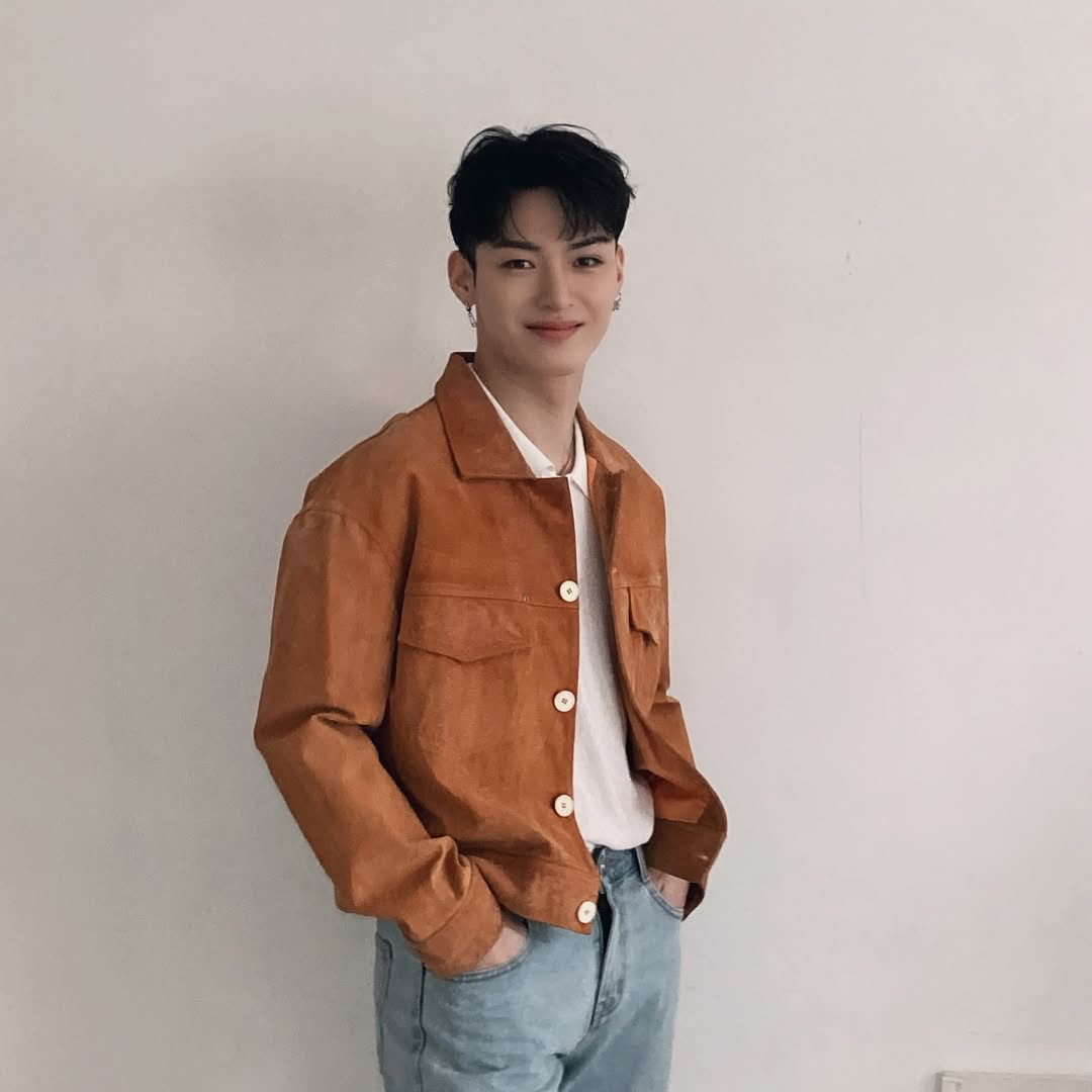 Behind-the-scenes cut of HANGYEOM (OMEGA X)
