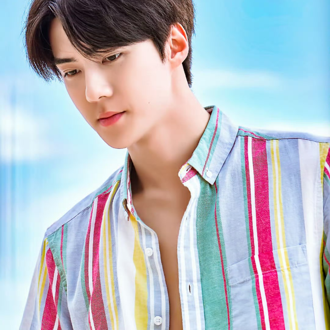 Foto aktivitas terbaru Sehun (EXO)