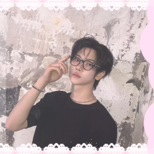 Recent activity shot of Jang Yeojun (CLOSE YOUR EYES)