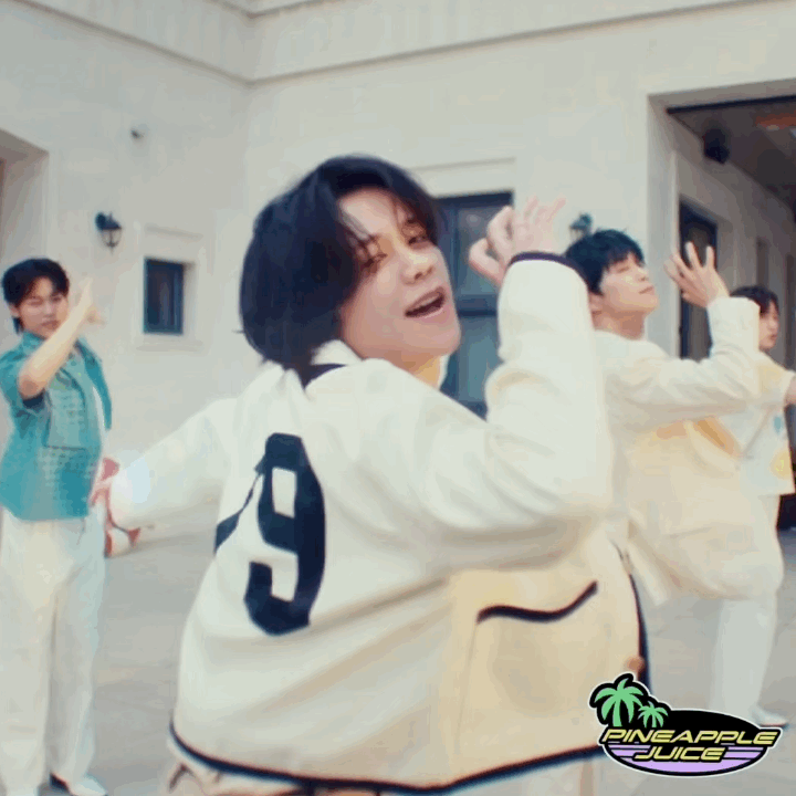 Recent activity shot of Fujimaki Kyosuke (INI)