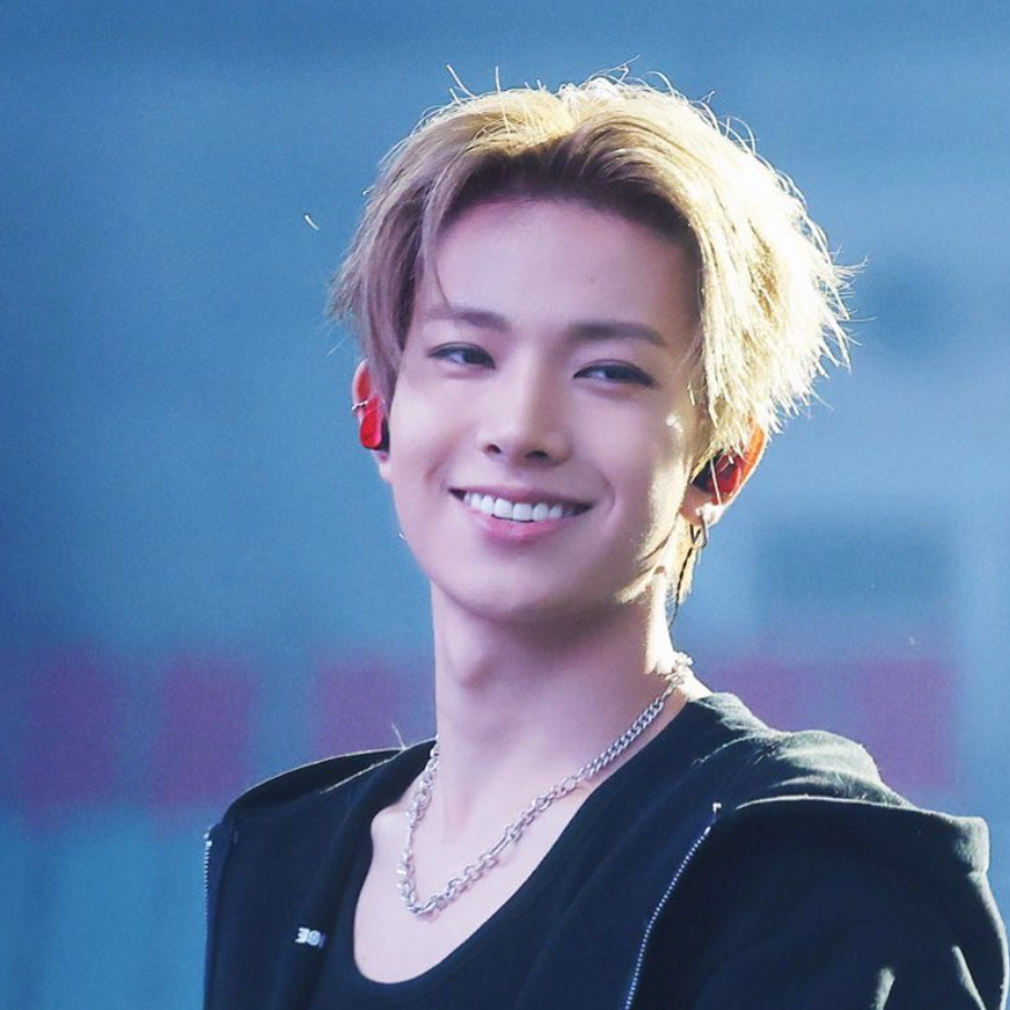 Foto aktivitas terbaru Heeseung (ENHYPEN)