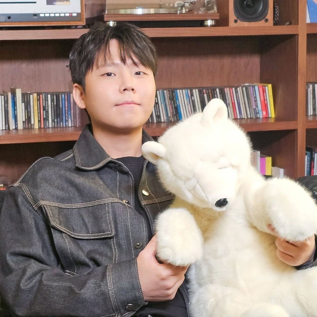 Latest photo of Jung Seunghwan
