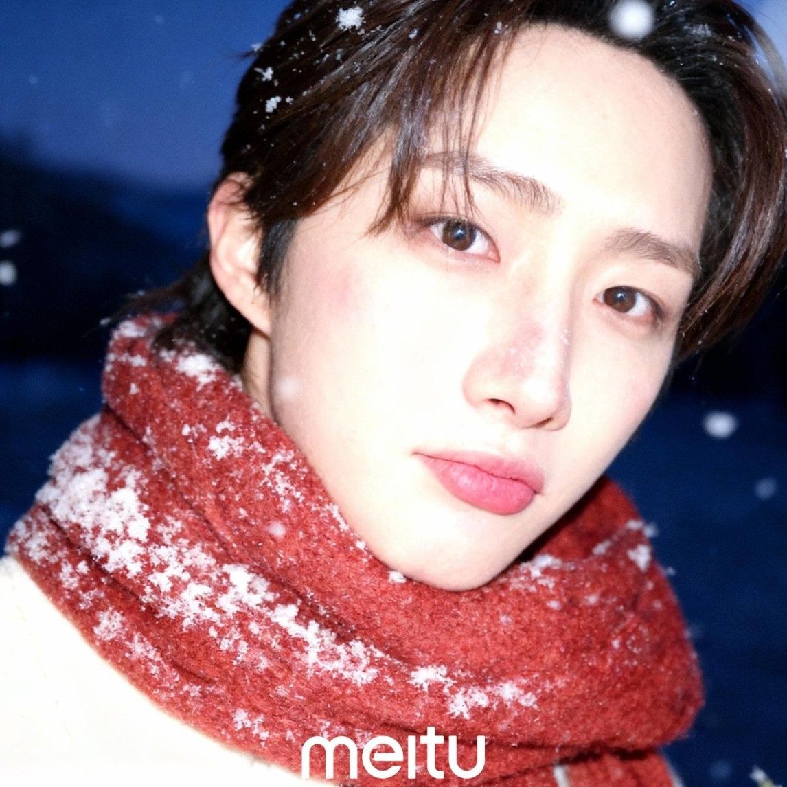 フイ (PENTAGON)の舞台裏ショット