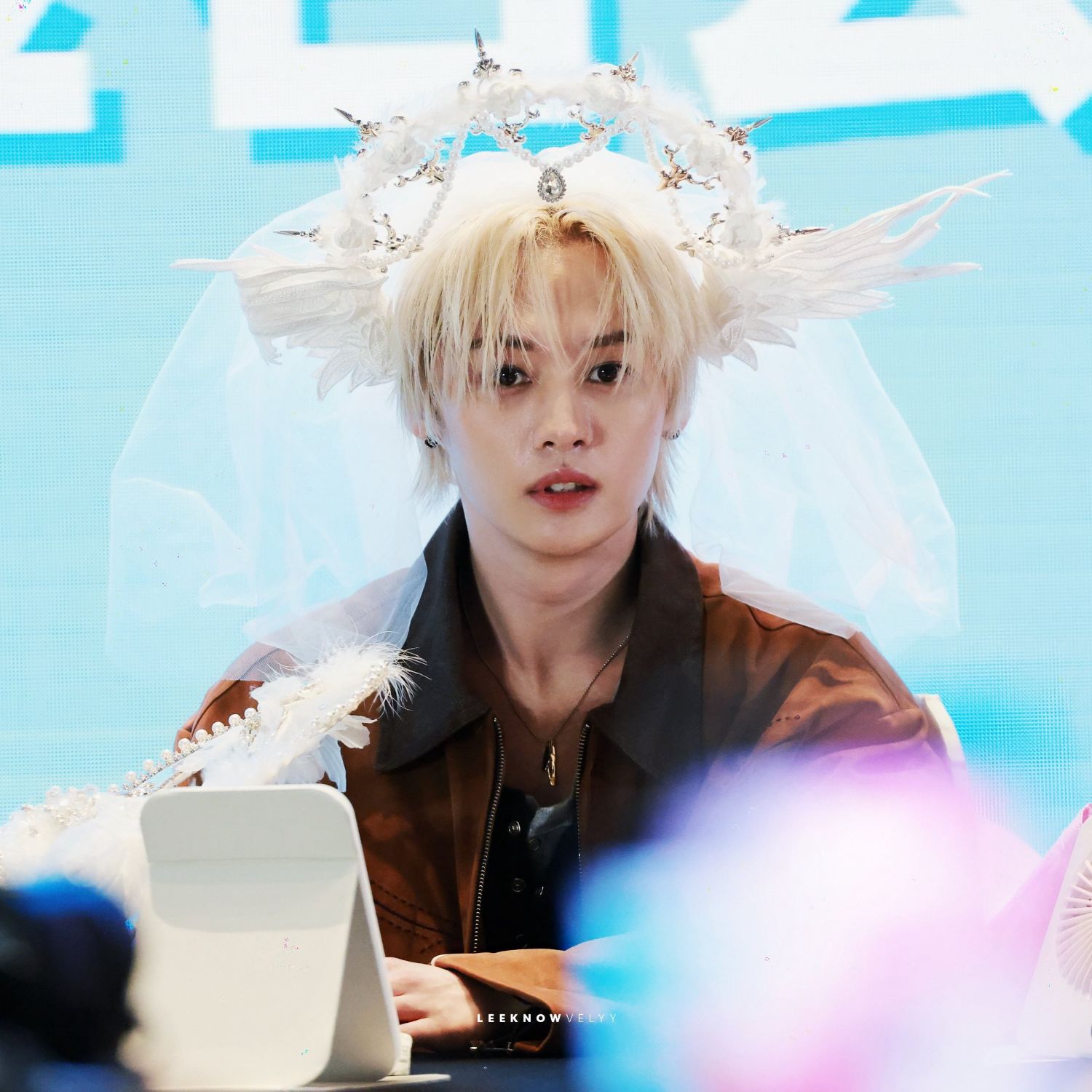 Latest photo of Lee Know (Stray Kids)