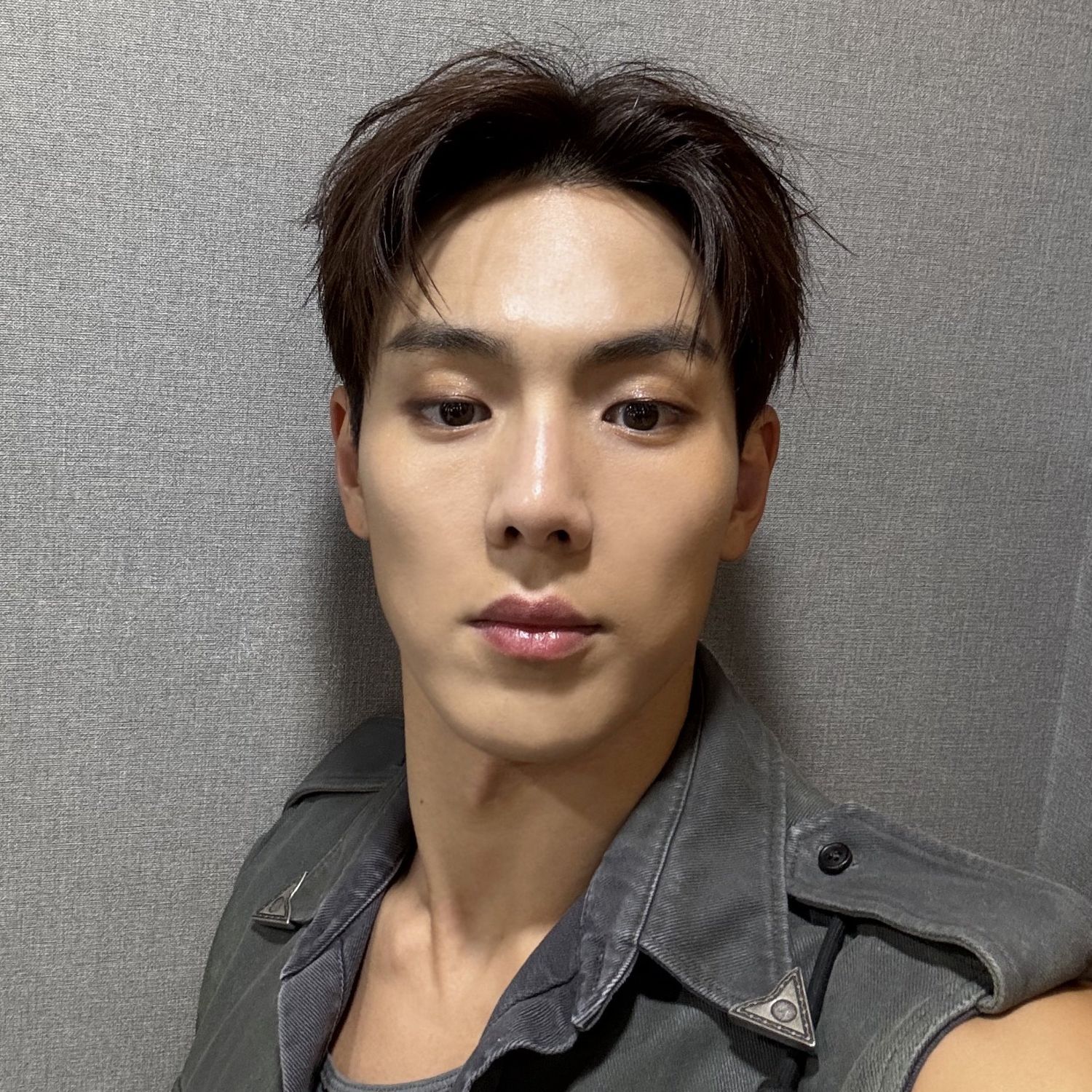 Shownu (MONSTA X)的幕後花絮