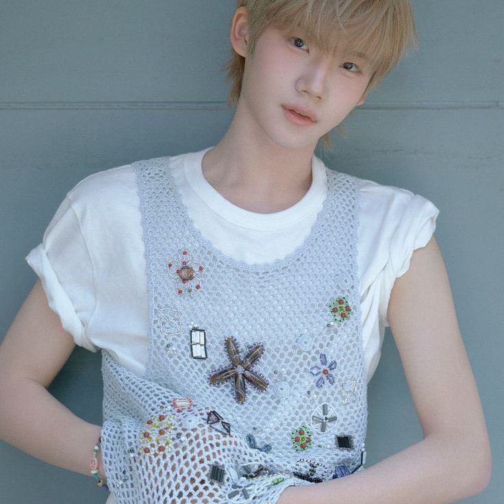 Latest photo of Sakurada Kenshin (CLOSE YOUR EYES)