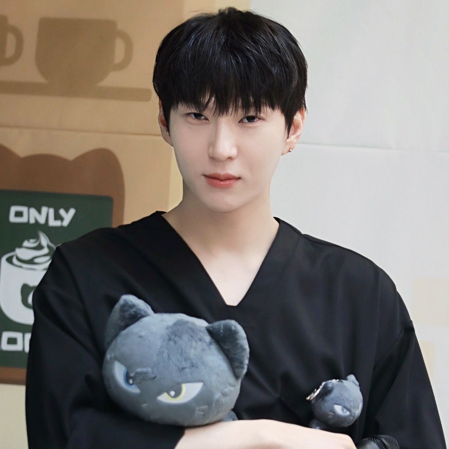A moment captured by LEO (VIXX)'s fan