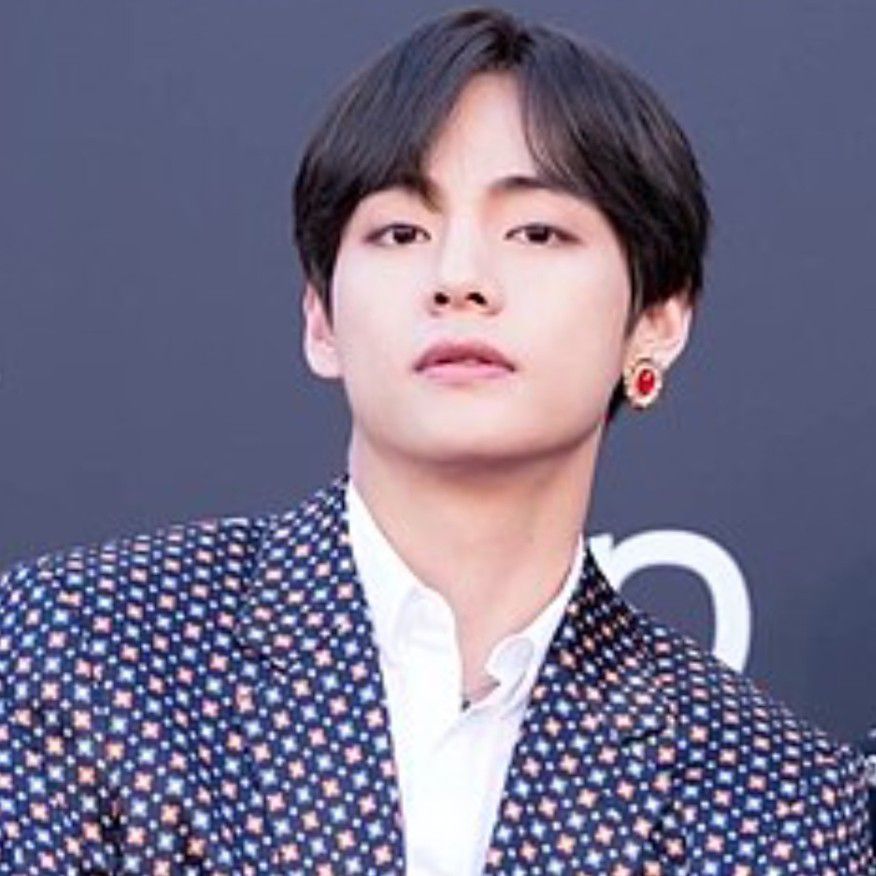 Recent activity shot of V (BTS)