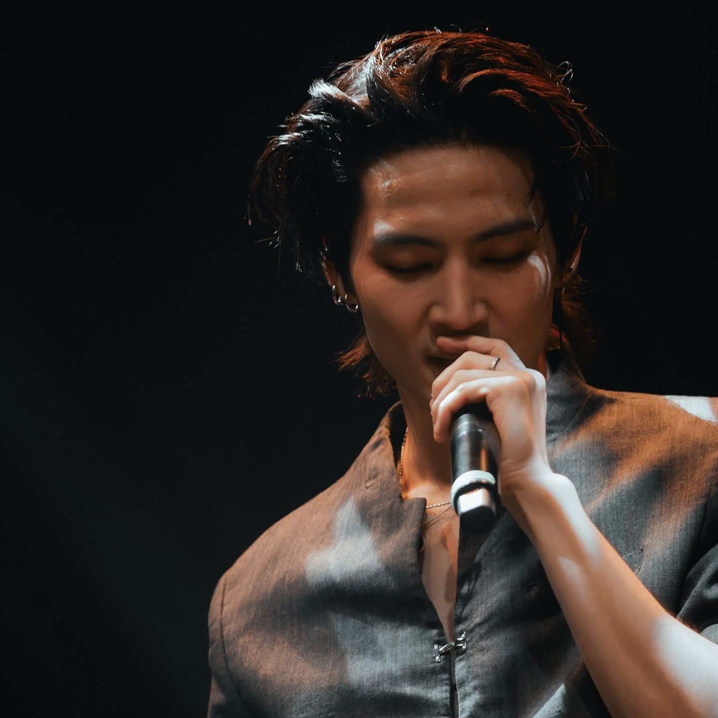 Recent activity shot of JAY B (GOT7)