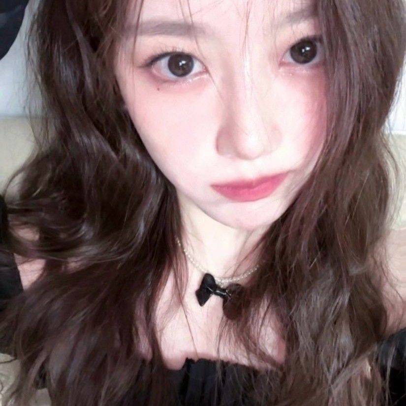 Yunseo (BADVILLAIN)的最新照片
