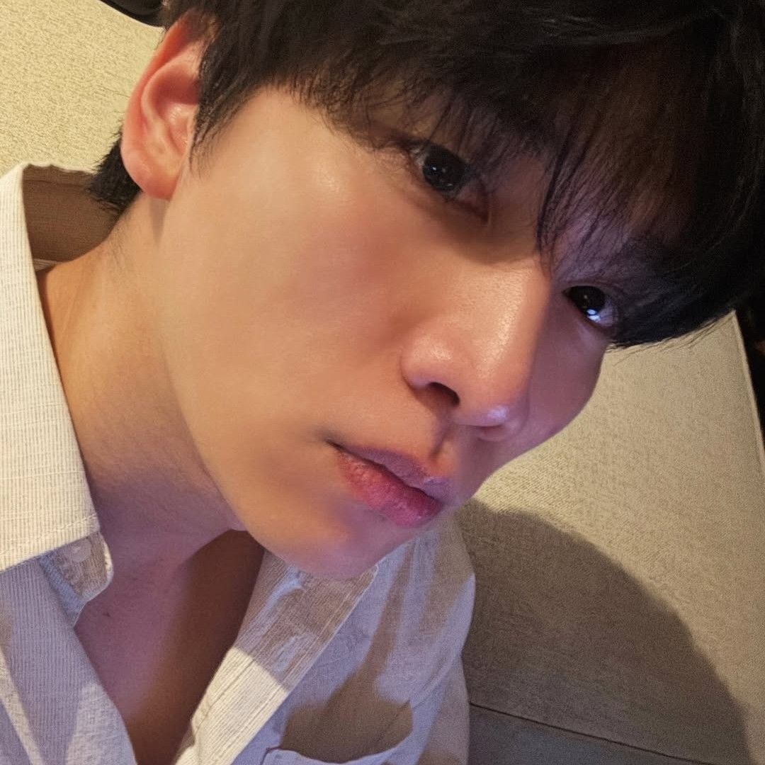 A moment captured by VIXX's fan