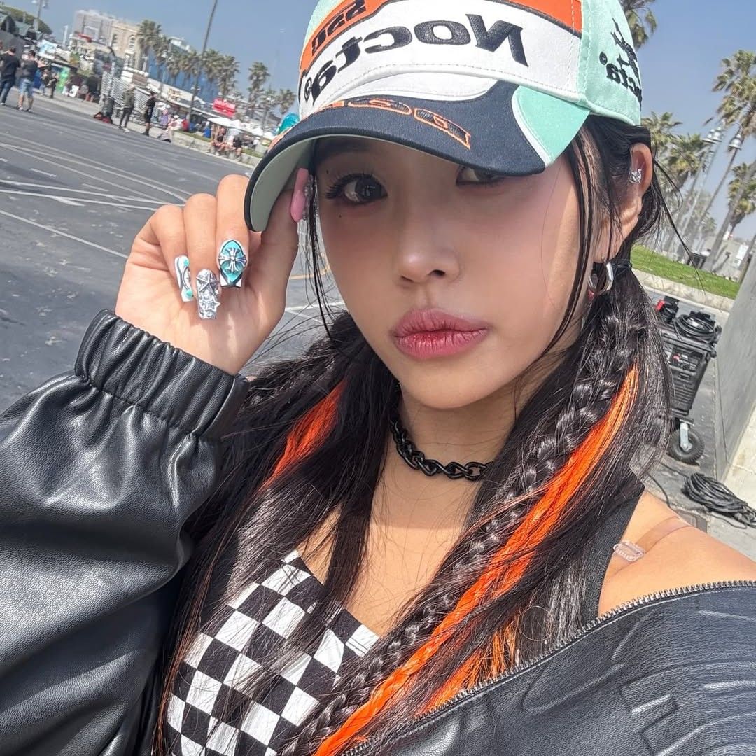 Recent activity shot of E.Sha (X:IN)