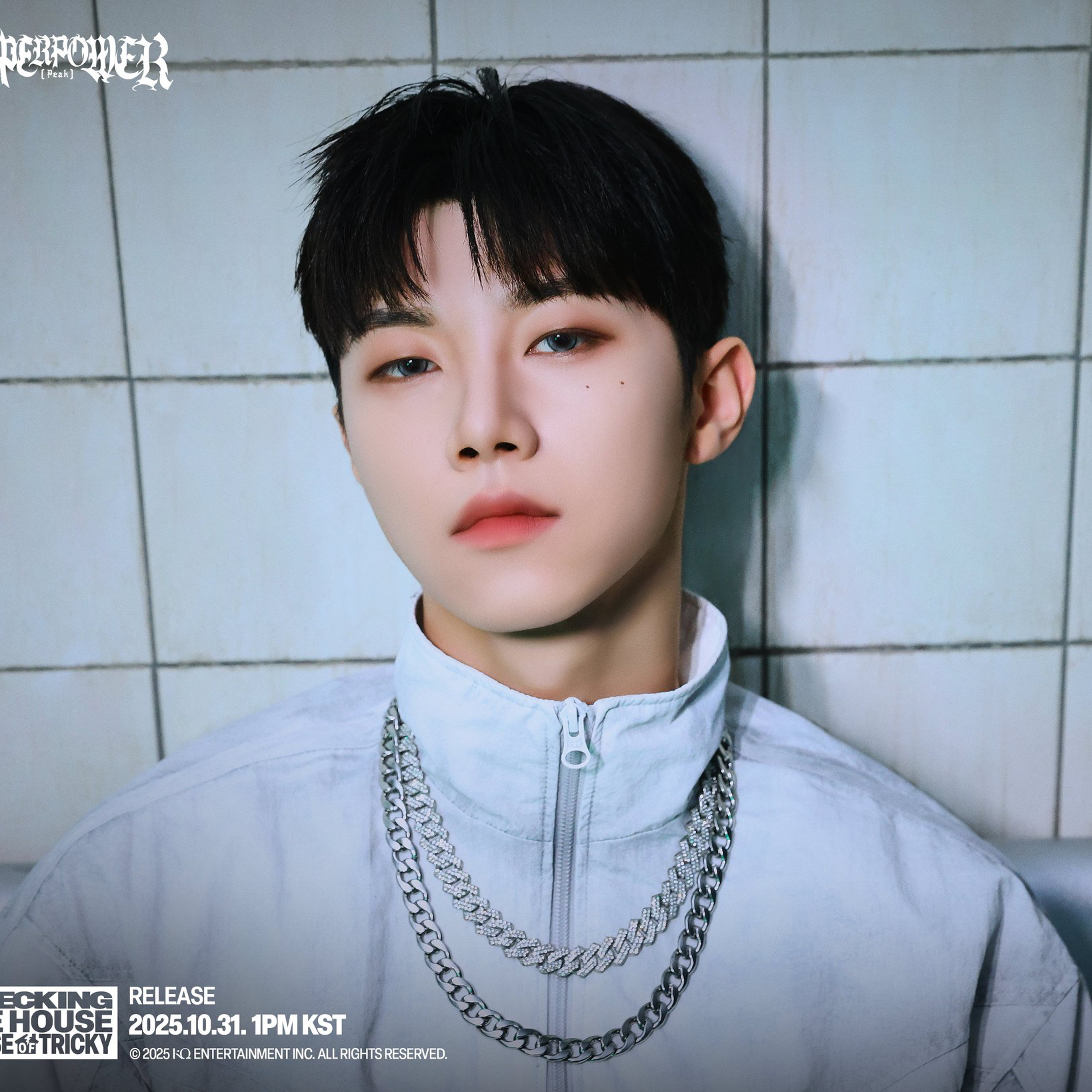 Recent activity shot of Hyunwoo (Xikers)