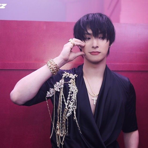A moment captured by Mingi (ATEEZ)'s fan