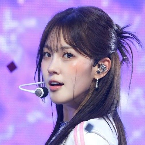 Latest photo of Kim Chaehyun (Kep1er)
