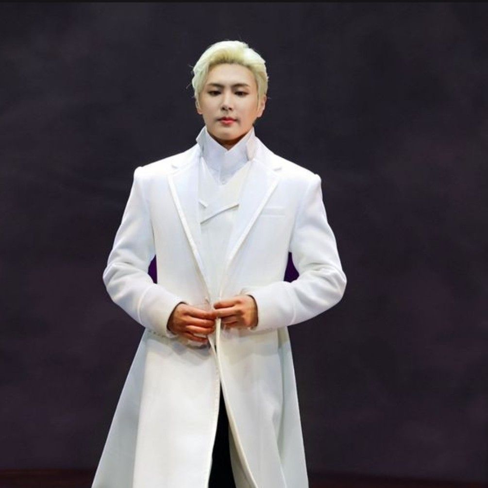 Recent activity shot of SF9