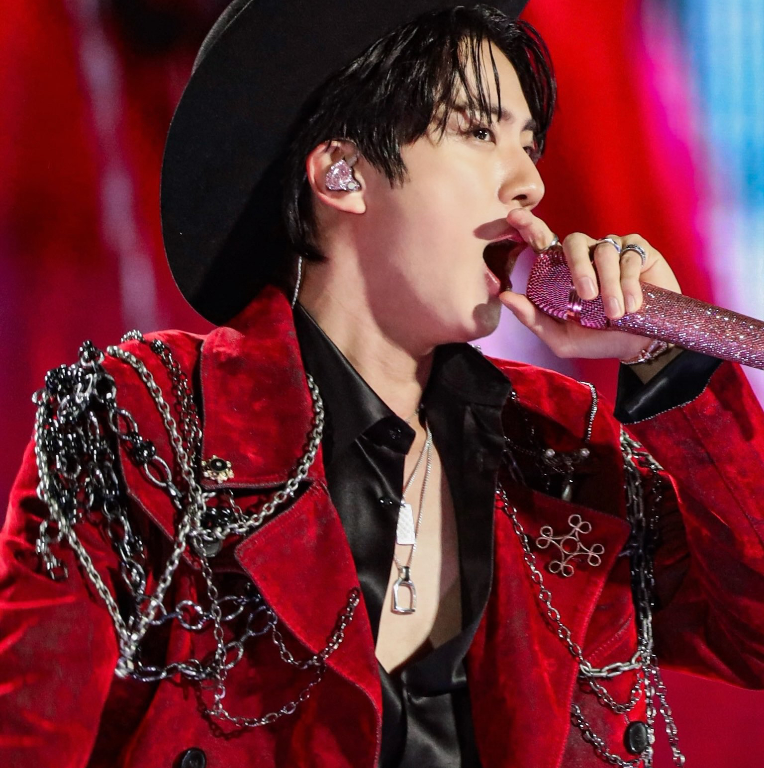 A moment captured by Jin (BTS)'s fan