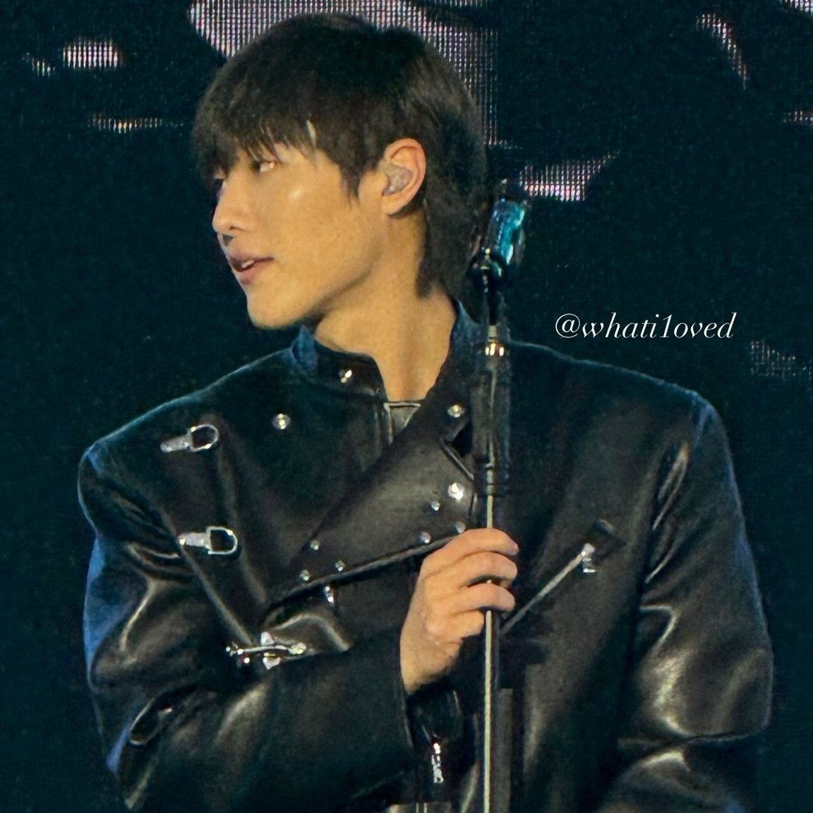 Behind-the-scenes cut of WOODZ